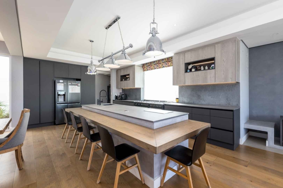 5 Bedroom Property for Sale in Val De Vie Estate Western Cape